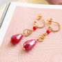 You can create this stylish jewellery with the new stainless steel charms:
