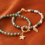 Making subtle jewellery with charms of stainless steel