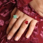 These cute bracelets are made with the latest fashion faceted beads: