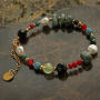 This way you can combine several kinds of beads in jewellery: 