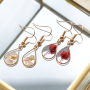 Make the most beautiful jewellery with dried flower charms! 