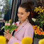 Get creative for creating trendy floral jewellery