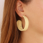 How to design earrings with rattan pendants