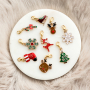 Create your own Christmas decorations with metal charms