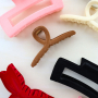 Tips for styling with hair clips